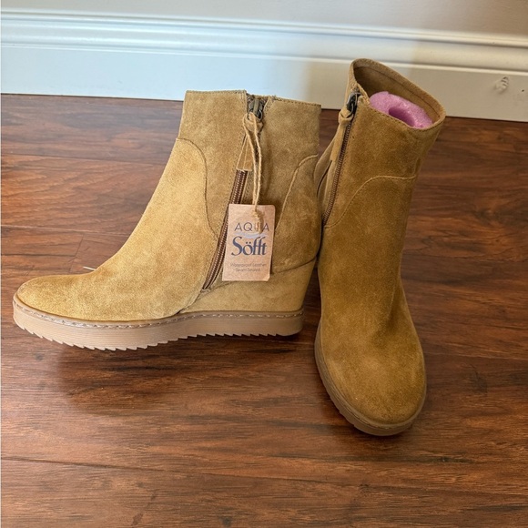 Sofft NWOT Shary Aqua Waterproof Camel Color Ankle Booties-Size 9 - Picture 11 of 16
